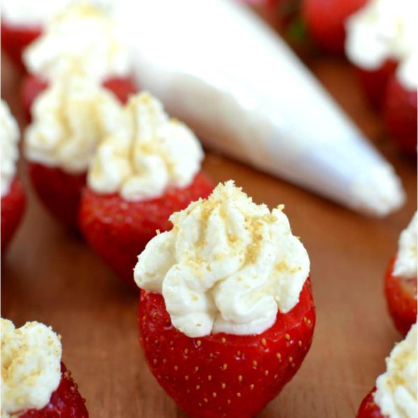 Cheesecake Stuffed Strawberries